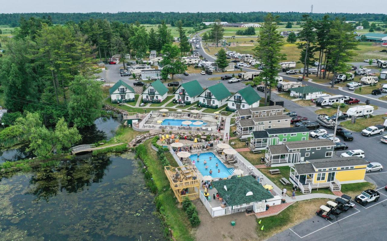 Swan Bay Resort - 1000 Islands Premier Rv Park & Marina Александрия Бей Екстериор снимка