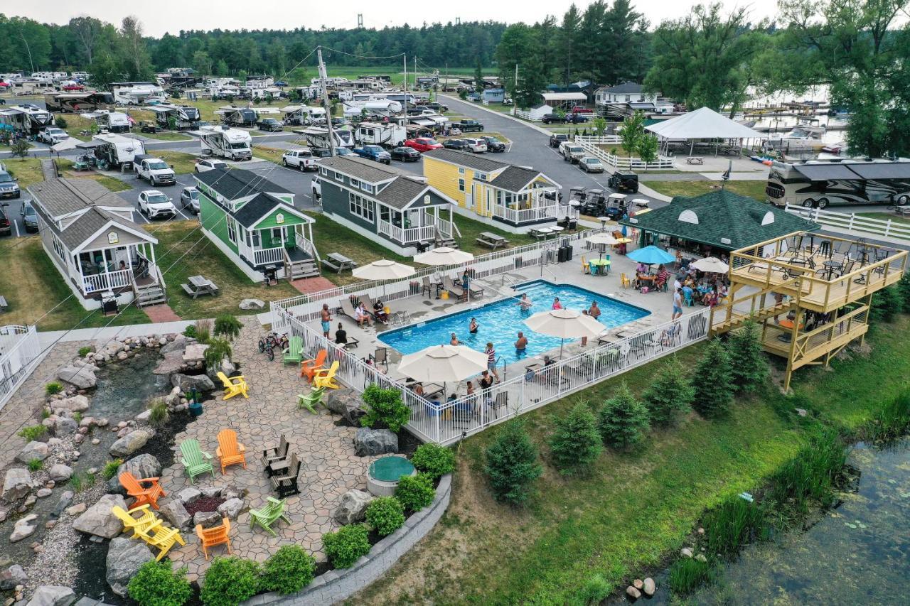 Swan Bay Resort - 1000 Islands Premier Rv Park & Marina Александрия Бей Екстериор снимка