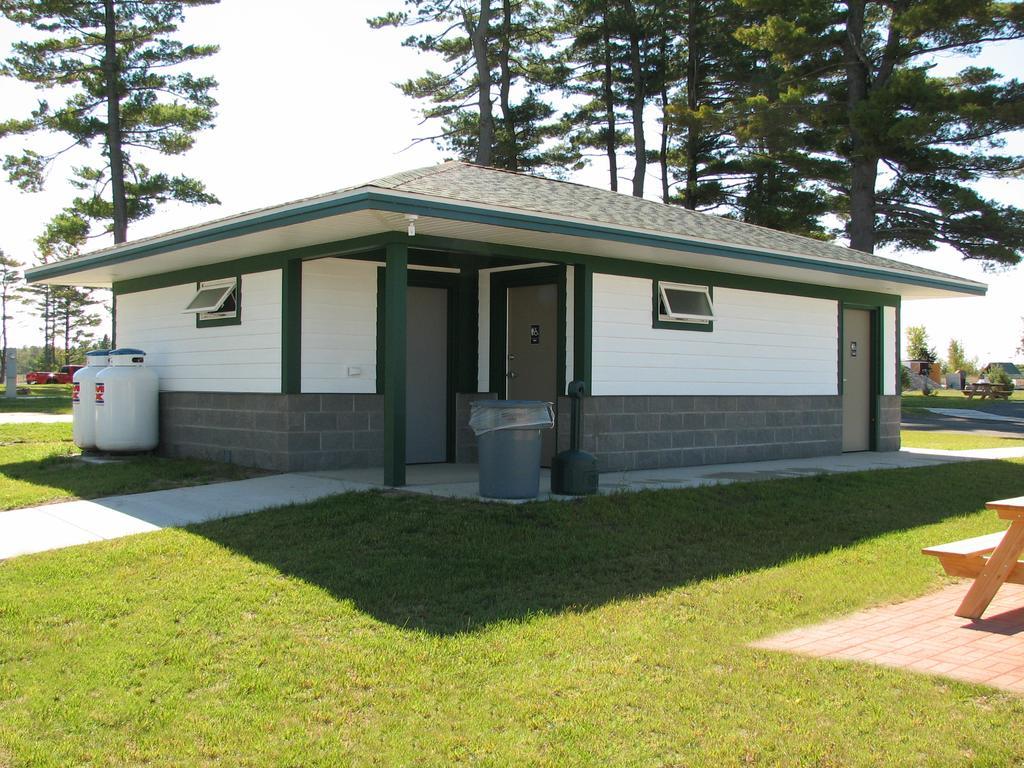 Swan Bay Resort - 1000 Islands Premier Rv Park & Marina Александрия Бей Екстериор снимка